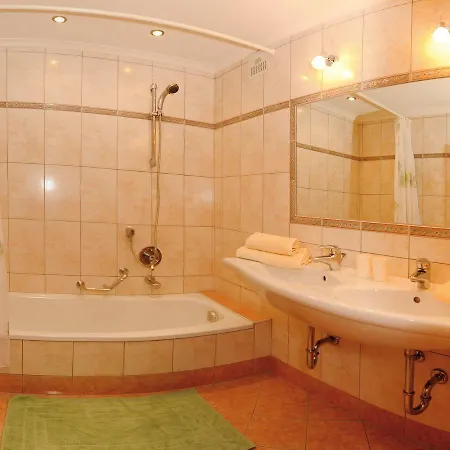 Appartements Zwoelferkogelblick Saalbach-Hinterglemm Esterno foto