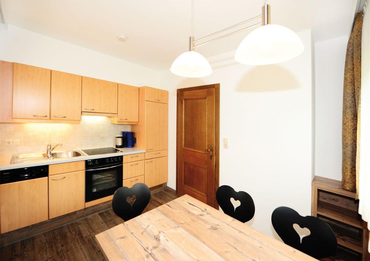 Zwoelferkogelblick Apartment Saalbach-Hinterglemm