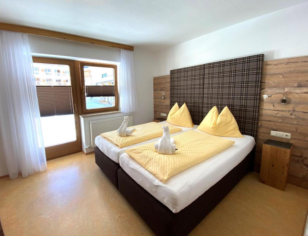Zwoelferkogelblick Apartment Saalbach-Hinterglemm
